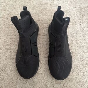 Puma Women's Black Sneakers